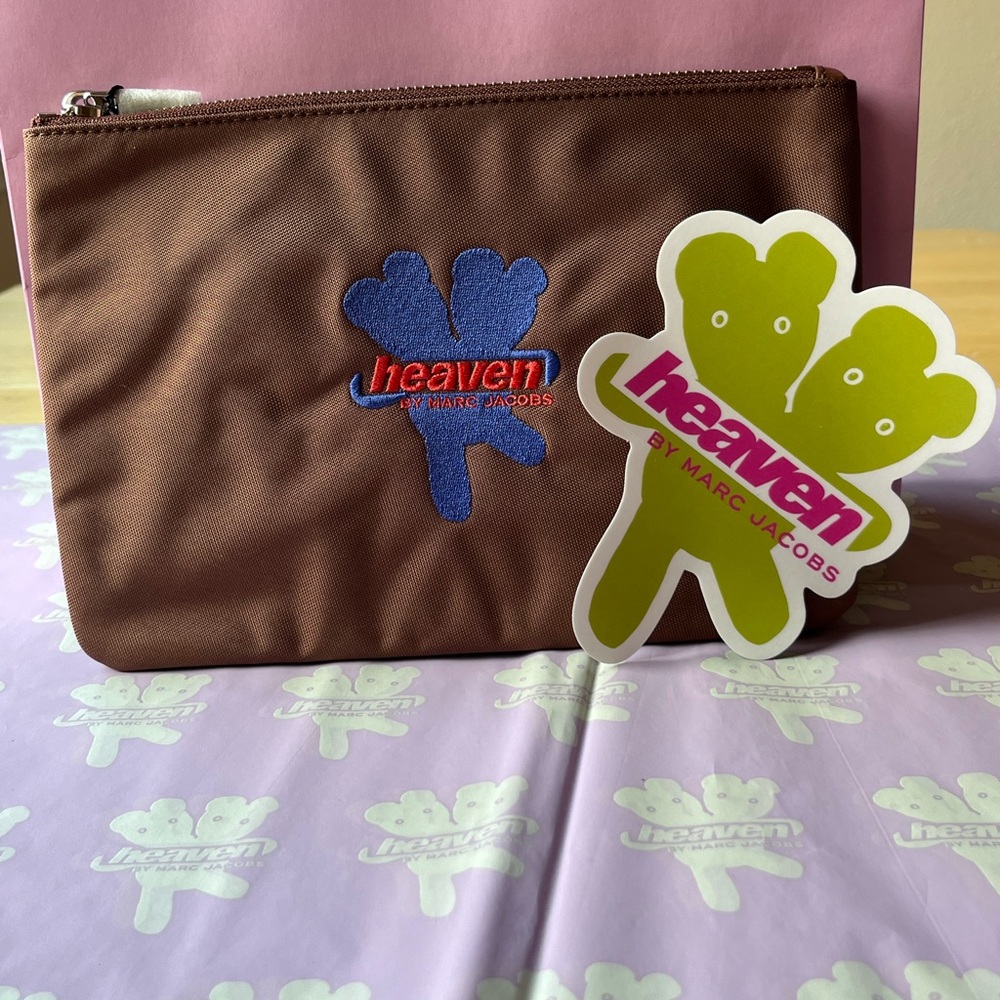 🧸 HEAVEN BY MARC JACOBS POUCH 🧸 NWT🧸